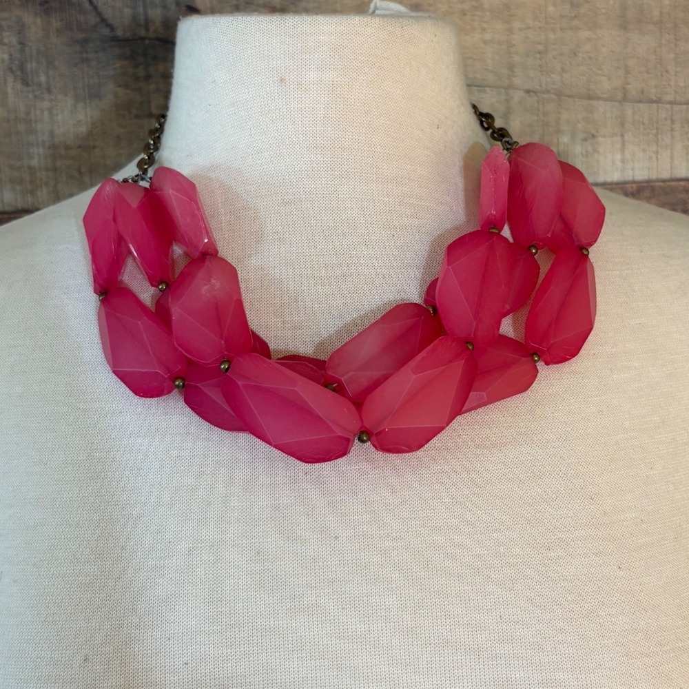 Fuchsia Pink Chunky Faceted Bead Statement Bib Necklace Antique Brass